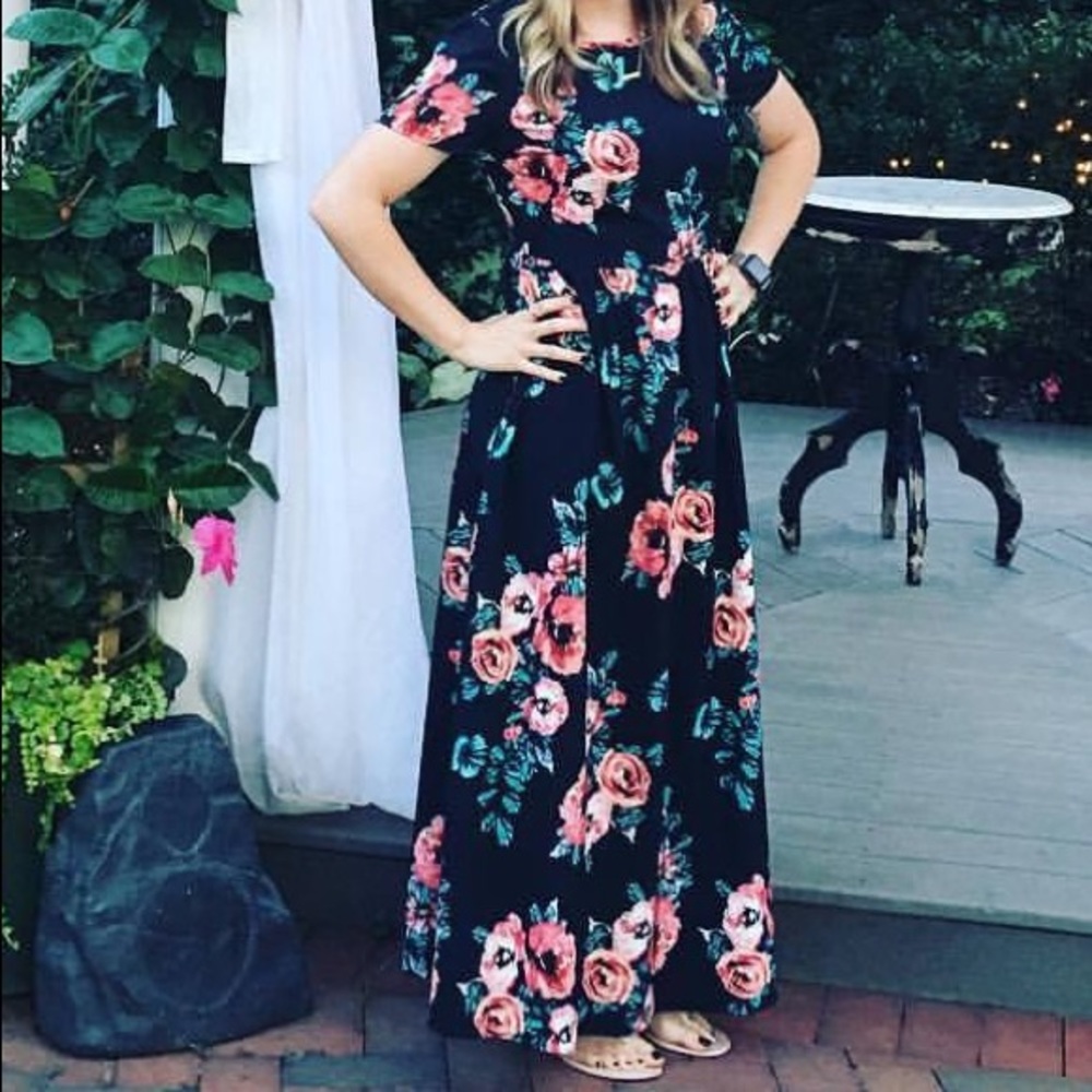 Floral maxi hemmed for petites!